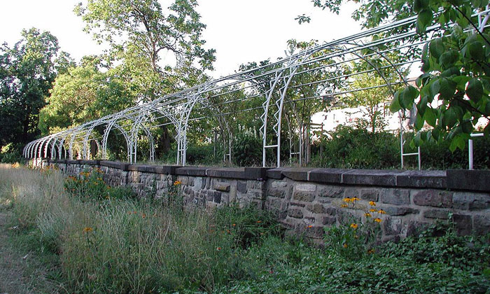 Vorgebirgspark © HOWI @ Wikimedia Commons