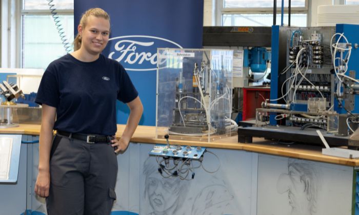 Industriemechanikerin bei FORD © Wenke Atkins
