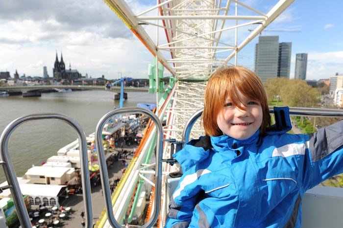 Kind in Köln © Adobe Stock